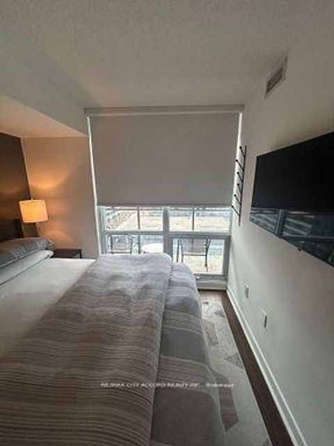 Photo 7 at 1505 - 15 Fort York Blvd Boulevard, Waterfront Communities C1, Toronto
