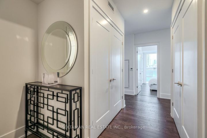 Photo 3 at 1020 - 25 Adra Grado Way SW, Bayview Village, Toronto