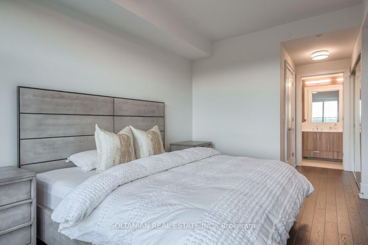 Photo 19 at 1020 - 25 Adra Grado Way SW, Bayview Village, Toronto