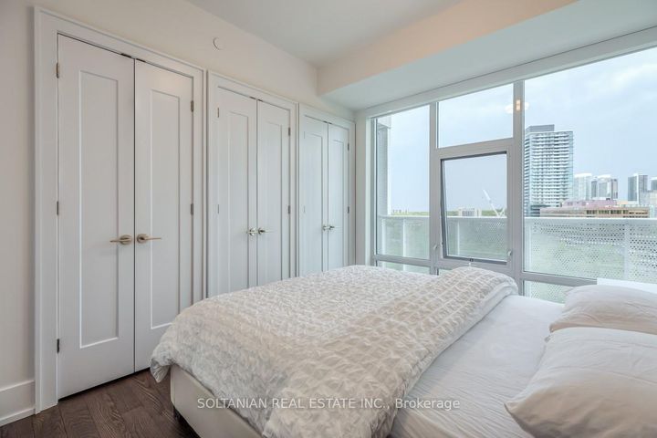 Photo 23 at 1020 - 25 Adra Grado Way SW, Bayview Village, Toronto