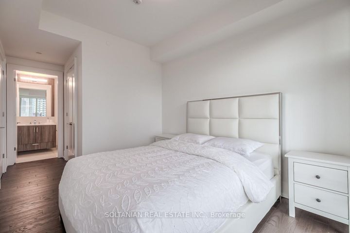 Photo 24 at 1020 - 25 Adra Grado Way SW, Bayview Village, Toronto
