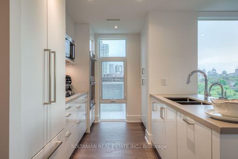 Photo 13 at 1020 - 25 Adra Grado Way SW, Bayview Village, Toronto