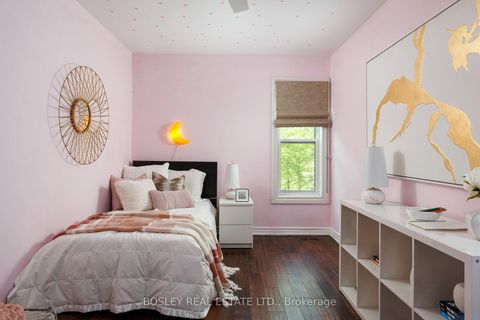 Photo 25 at 12 Redstone Path, West Deane, Toronto