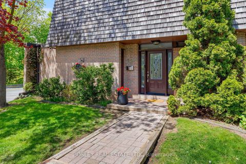 Photo 37 at 12 Redstone Path, West Deane, Toronto