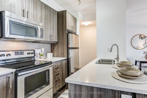 Photo 15 at 504 - 85 The Donway West, Don Mills, Toronto