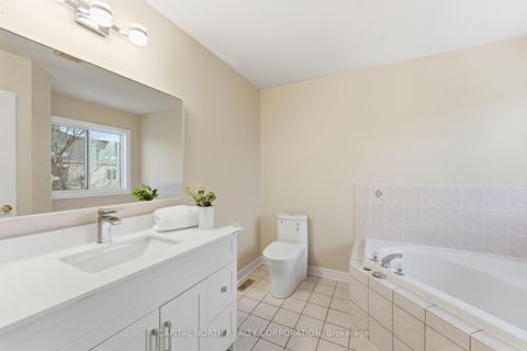 Photo 17 at 74 Bullrush Drive, Vellore Village, Vaughan