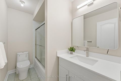 Photo 24 at 74 Bullrush Drive, Vellore Village, Vaughan