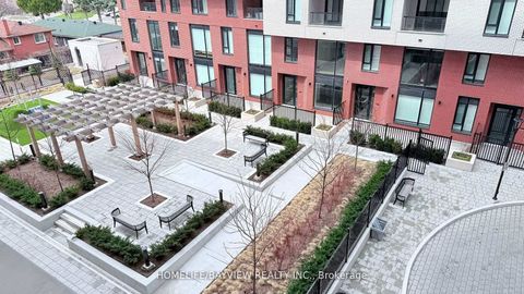 Photo 15 at 438 - 3100 Keele Street, CFB, Toronto