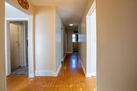 Photo 13 at 14 Mackinac Crescent, Bendale, Toronto