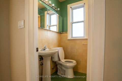 Photo 23 at 14 Mackinac Crescent, Bendale, Toronto