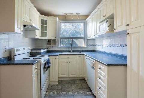 Photo 27 at 14 Mackinac Crescent, Bendale, Toronto