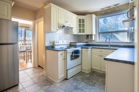 Photo 29 at 14 Mackinac Crescent, Bendale, Toronto