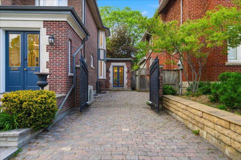 Photo 46 at 38 Glenrose Avenue, Moore Park, Toronto