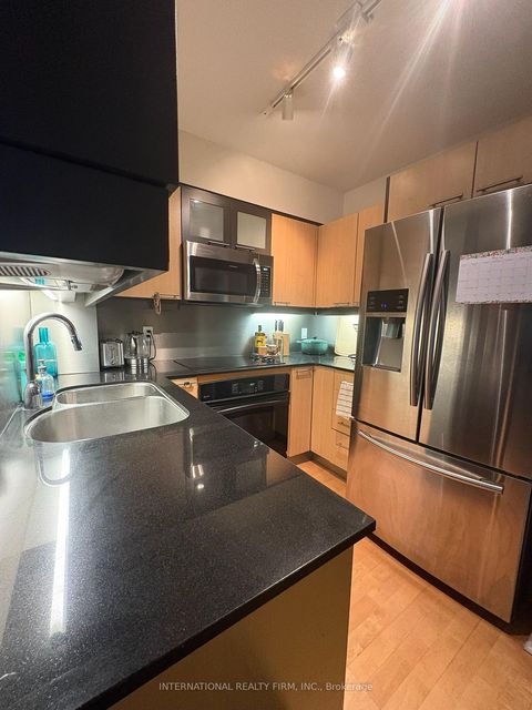 Photo 13 at 1132 - 36 Blue Jays Way, Waterfront Communities C1, Toronto
