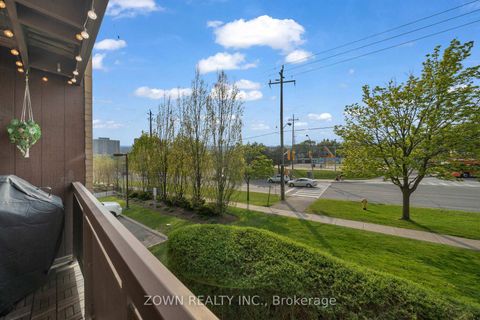 Photo 33 at 210 - 3835 Lakeshore Boulevard W, Long Branch, Toronto
