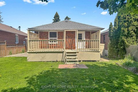 Photo 47 at 22 Lingarde Drive, Maryvale, Toronto