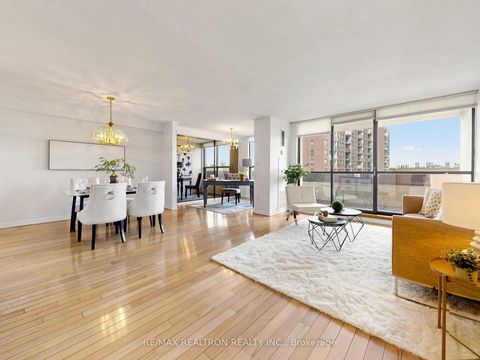 Photo 3 at 608 - 100 Canyon Avenue, Bathurst Manor, Toronto