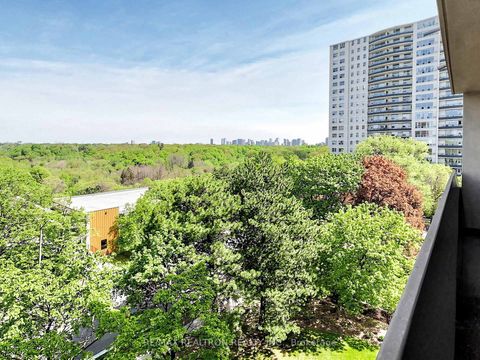 Photo 5 at 608 - 100 Canyon Avenue, Bathurst Manor, Toronto