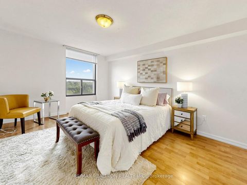 Photo 18 at 608 - 100 Canyon Avenue, Bathurst Manor, Toronto