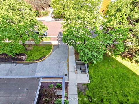 Photo 41 at 608 - 100 Canyon Avenue, Bathurst Manor, Toronto