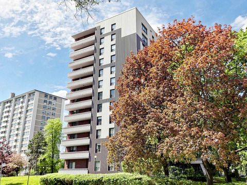 Photo 43 at 608 - 100 Canyon Avenue, Bathurst Manor, Toronto