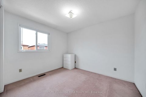 Photo 25 at 4 Treerun Avenue, Steeles, Toronto