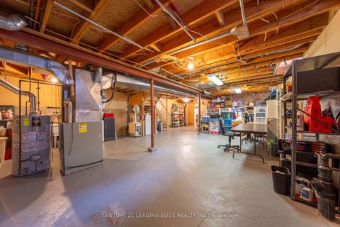Photo 33 at 4 Treerun Avenue, Steeles, Toronto