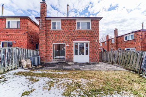 Photo 37 at 4 Treerun Avenue, Steeles, Toronto