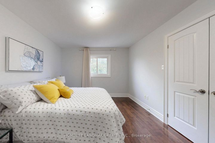 Photo 32 at 22 Lynda Mcneil Place, Middlefield, Markham