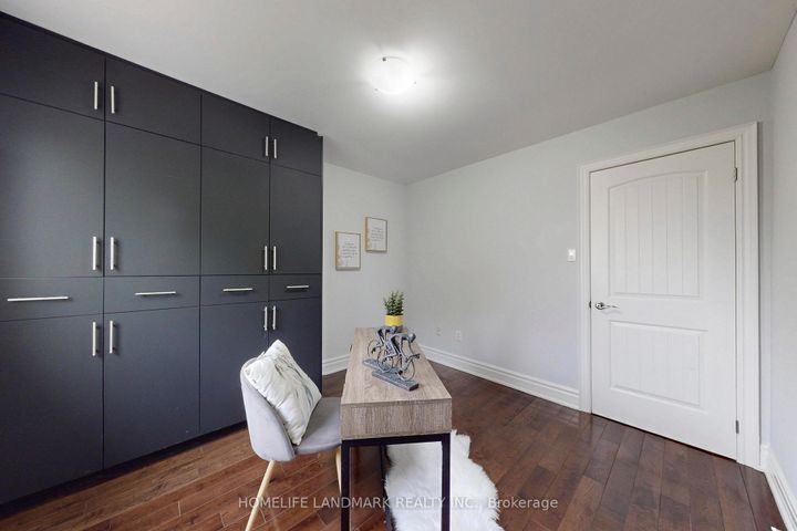 Photo 39 at 22 Lynda Mcneil Place, Middlefield, Markham