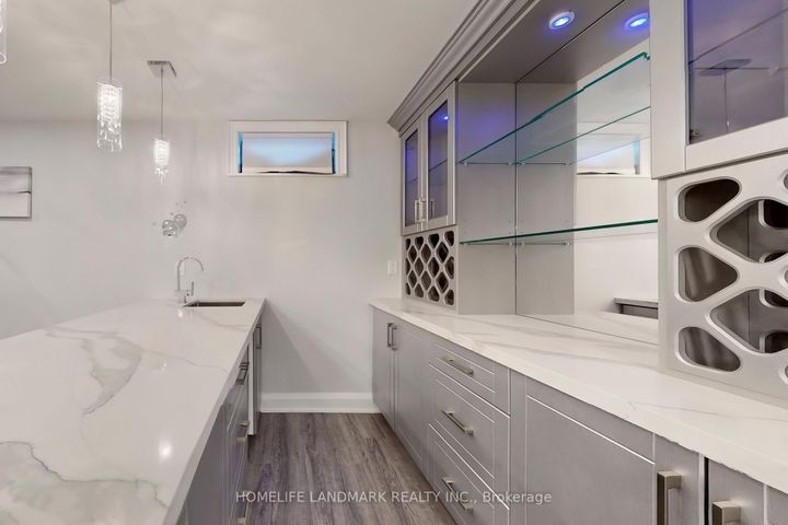 Photo 46 at 22 Lynda Mcneil Place, Middlefield, Markham