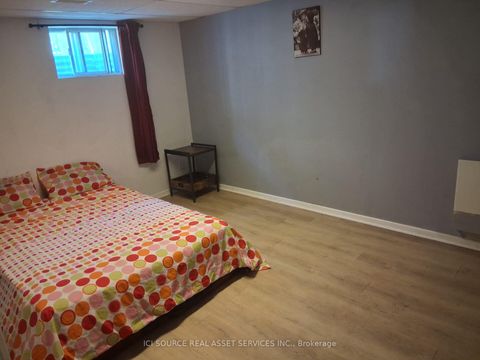Photo 9 at 11 Ellington Drive, Maryvale, Toronto