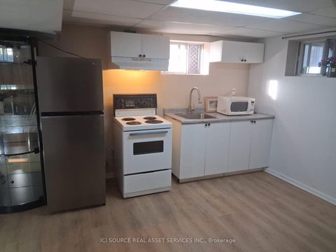 Photo 13 at 11 Ellington Drive, Maryvale, Toronto