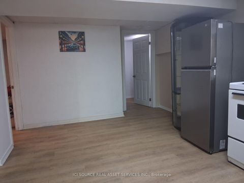Photo 14 at 11 Ellington Drive, Maryvale, Toronto