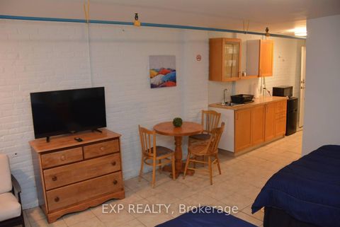Photo 30 at 2480 Dundas Street W, High Park North, Toronto