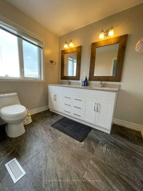 Photo 14 at 63C View Green Crescent, Clairville, Toronto