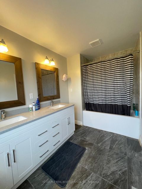 Photo 15 at 63C View Green Crescent, Clairville, Toronto