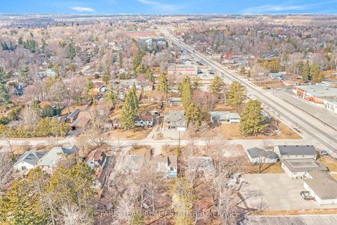 Photo 24 at 2083 Lilac Drive, Alcona, Innisfil