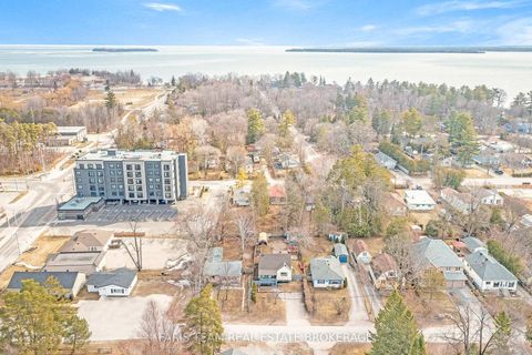 Photo 26 at 2083 Lilac Drive, Alcona, Innisfil