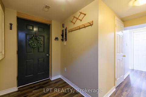Photo 18 at 11 Hardwood Drive, Sutton & Jackson's Point, Georgina