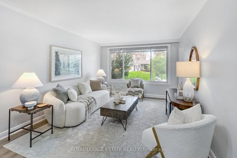 Photo 3 at 36 Linelle Street, Westgate, Toronto