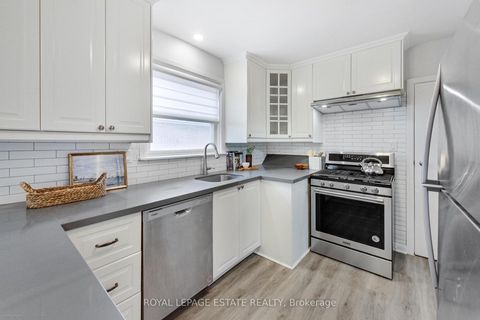 Photo 7 at 36 Linelle Street, Westgate, Toronto
