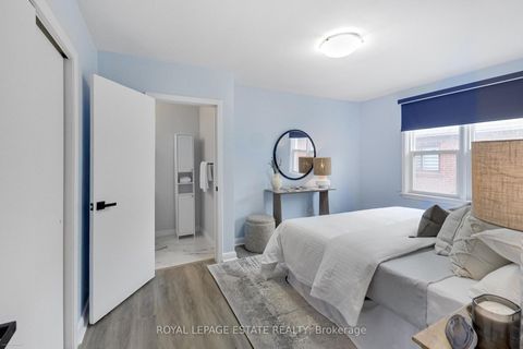 Photo 10 at 36 Linelle Street, Westgate, Toronto