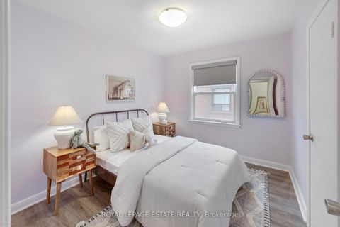 Photo 13 at 36 Linelle Street, Westgate, Toronto