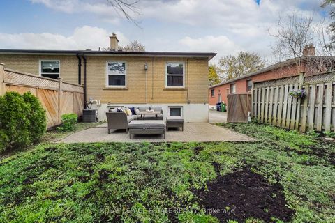 Photo 27 at 36 Linelle Street, Westgate, Toronto