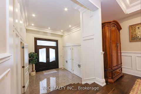 Photo 3 at 188 Alfred Avenue, Willowdale East, Toronto