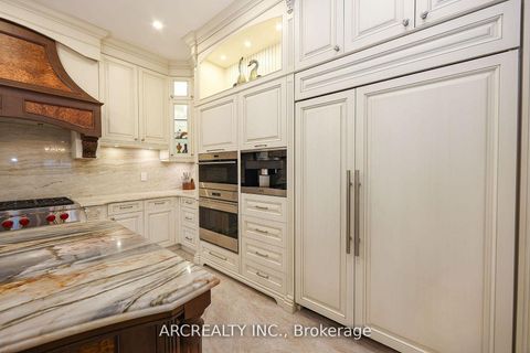 Photo 14 at 188 Alfred Avenue, Willowdale East, Toronto