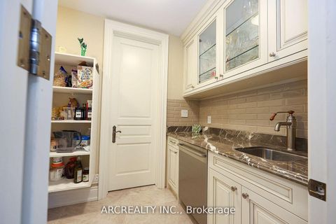 Photo 15 at 188 Alfred Avenue, Willowdale East, Toronto