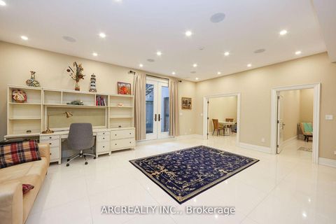 Photo 34 at 188 Alfred Avenue, Willowdale East, Toronto