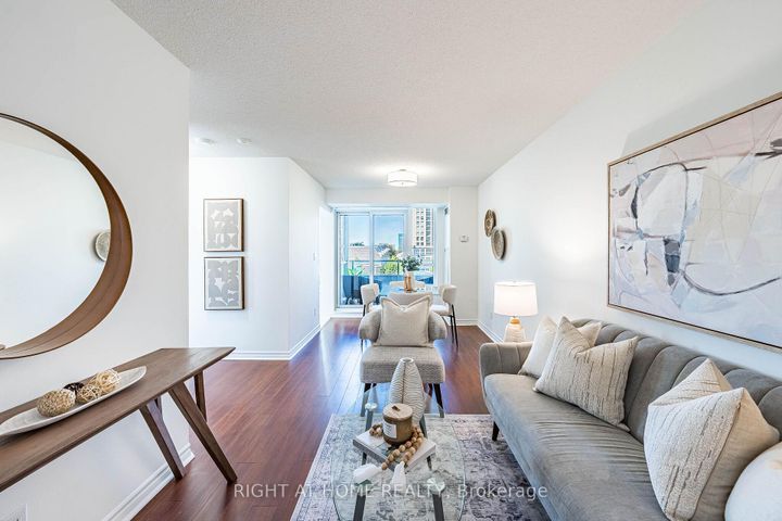 Photo 10 at 512 - 2 Rean Drive, Bayview Village, Toronto